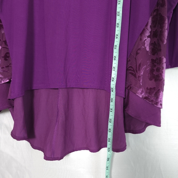 LOGO by Lori Goldstein Asher Knit Top w/ Burnout Velvet Purple Size L - Picture 8 of 10